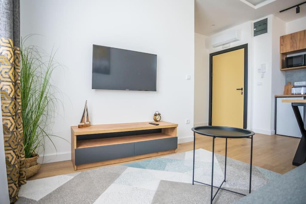 The Boy Next Door Apartment بلغراد المظهر الخارجي الصورة